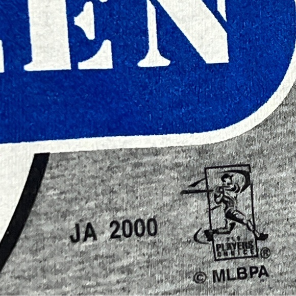 Scott Rolen Philadelphia Phillies MLB Baseball Crewneck Sports Tshirt - Picture 4 of 6